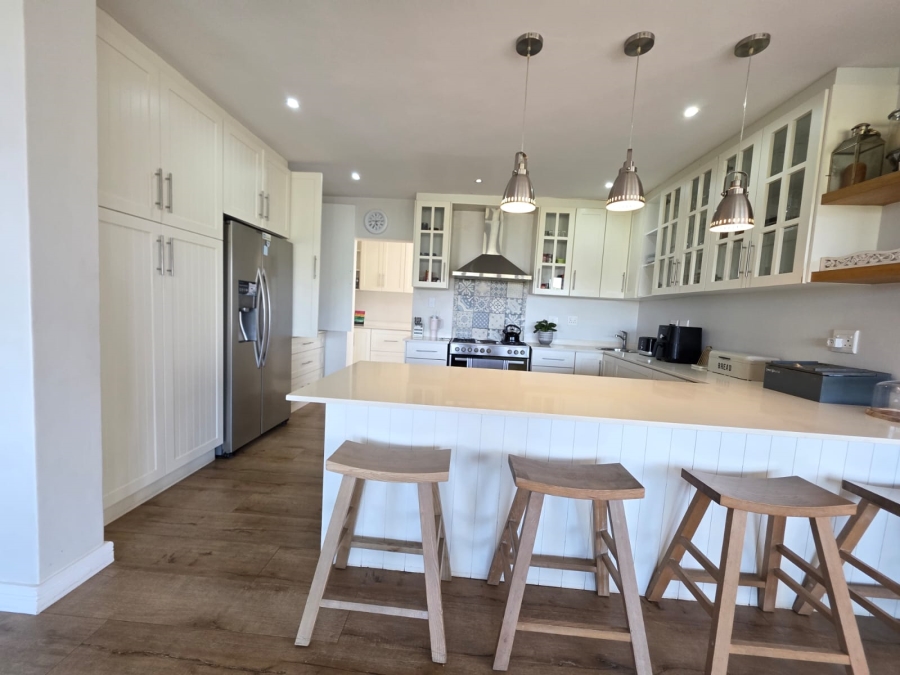To Let 4 Bedroom Property for Rent in Simbithi Eco Estate KwaZulu-Natal