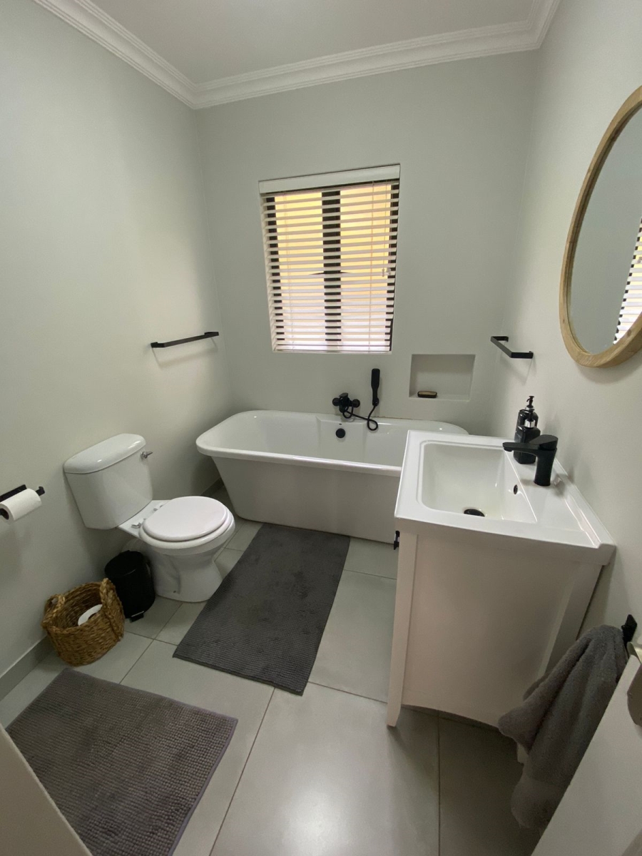 To Let 3 Bedroom Property for Rent in Zini River Estate KwaZulu-Natal