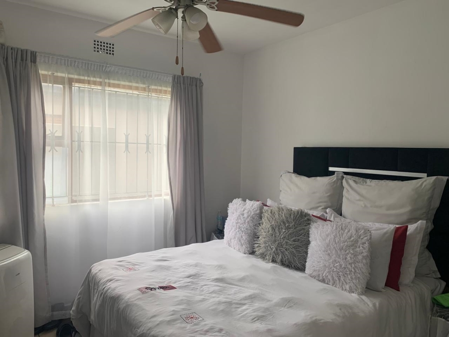 3 Bedroom Property for Sale in Brackenham KwaZulu-Natal
