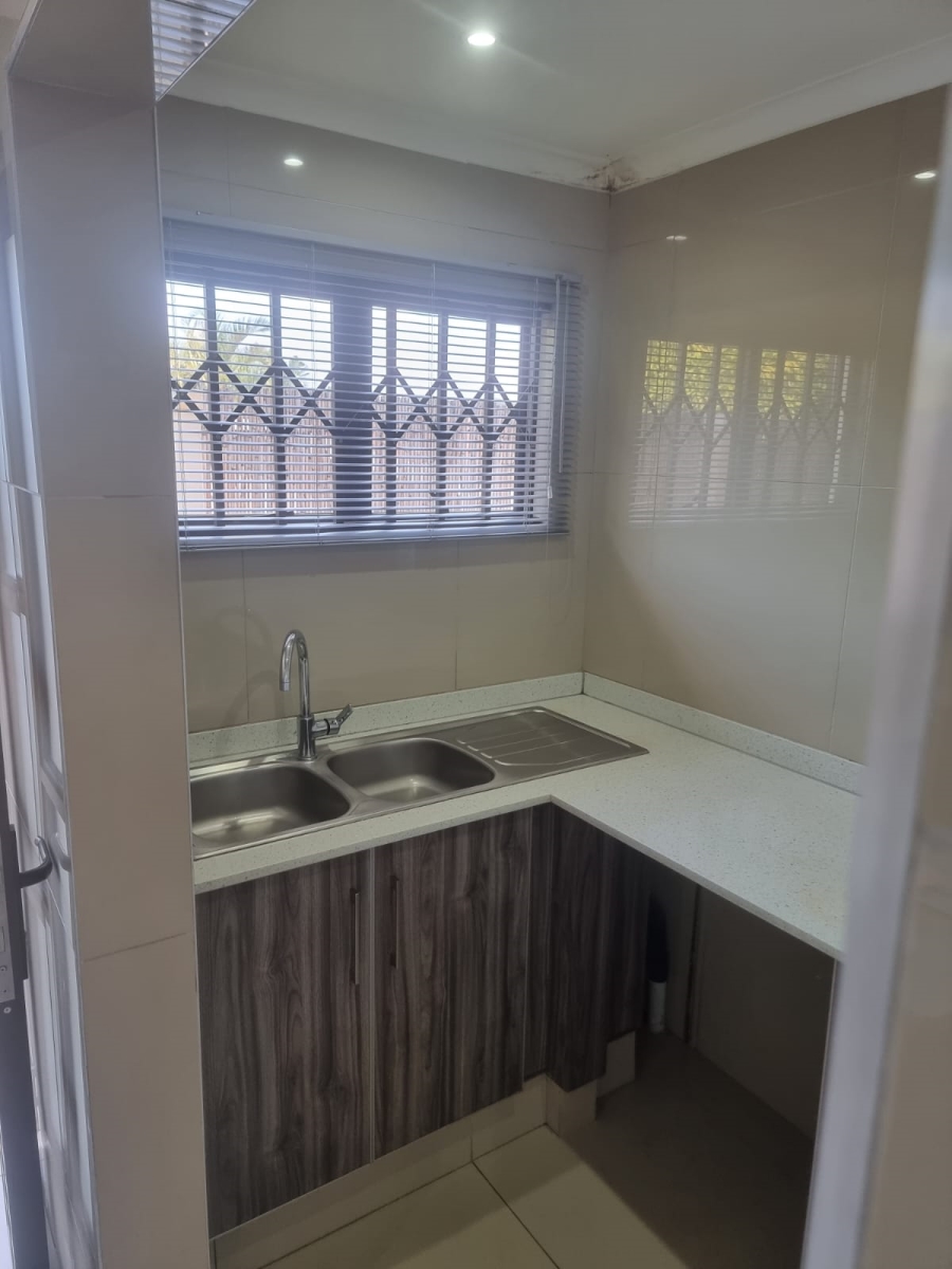To Let 3 Bedroom Property for Rent in Hillary KwaZulu-Natal