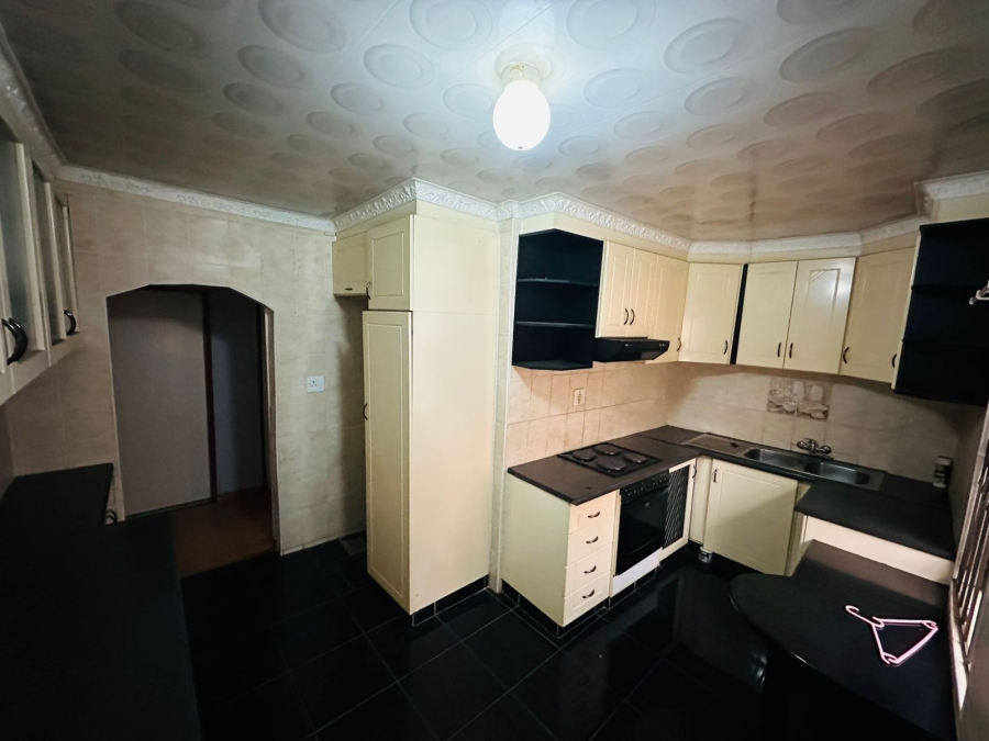 3 Bedroom Property for Sale in Westgate KwaZulu-Natal