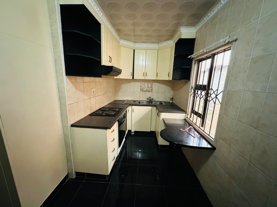 3 Bedroom Property for Sale in Westgate KwaZulu-Natal