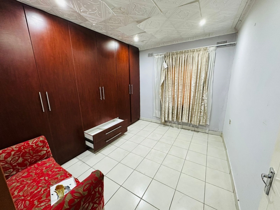 3 Bedroom Property for Sale in Westgate KwaZulu-Natal