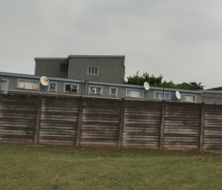 2 Bedroom Property for Sale in Fairview KwaZulu-Natal