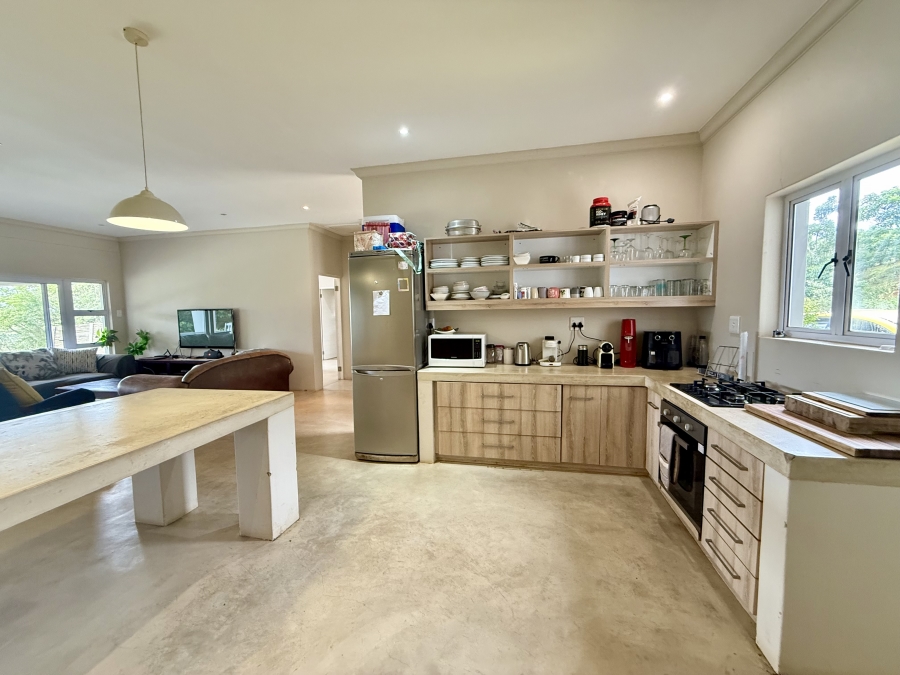 5 Bedroom Property for Sale in Zini River Estate KwaZulu-Natal