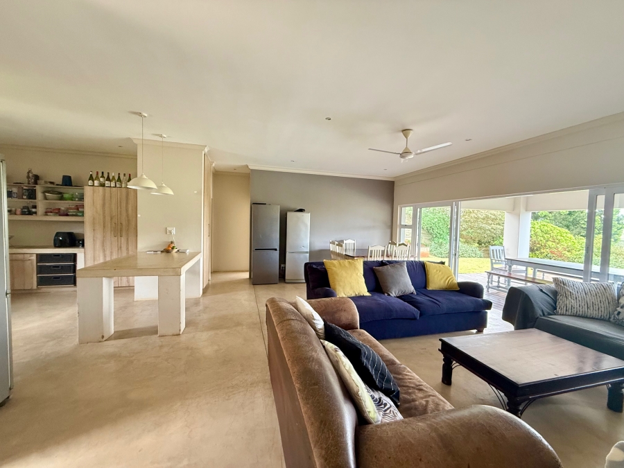 5 Bedroom Property for Sale in Zini River Estate KwaZulu-Natal