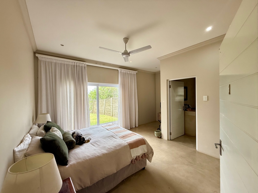 5 Bedroom Property for Sale in Zini River Estate KwaZulu-Natal
