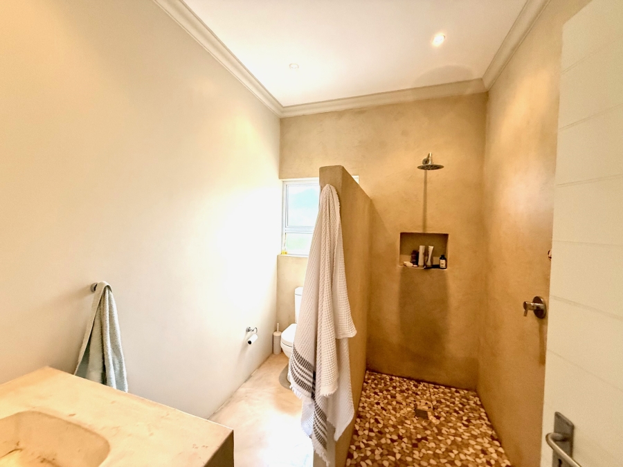 5 Bedroom Property for Sale in Zini River Estate KwaZulu-Natal