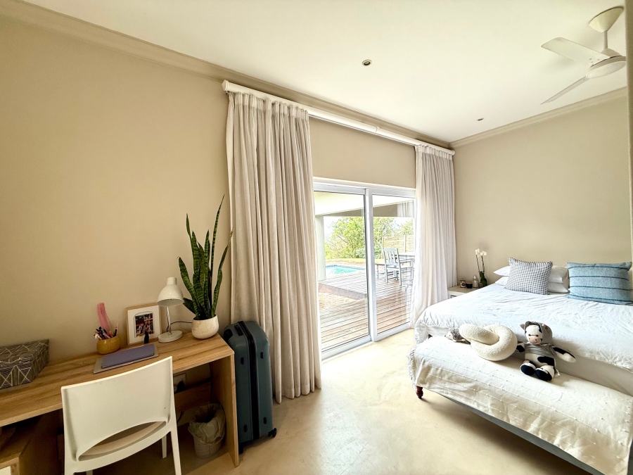 5 Bedroom Property for Sale in Zini River Estate KwaZulu-Natal