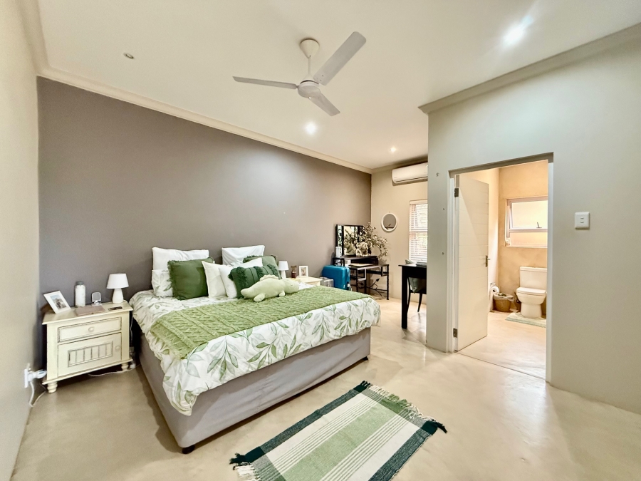 5 Bedroom Property for Sale in Zini River Estate KwaZulu-Natal