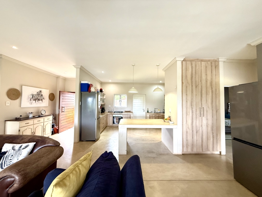 5 Bedroom Property for Sale in Zini River Estate KwaZulu-Natal