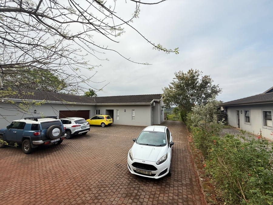 5 Bedroom Property for Sale in Zini River Estate KwaZulu-Natal