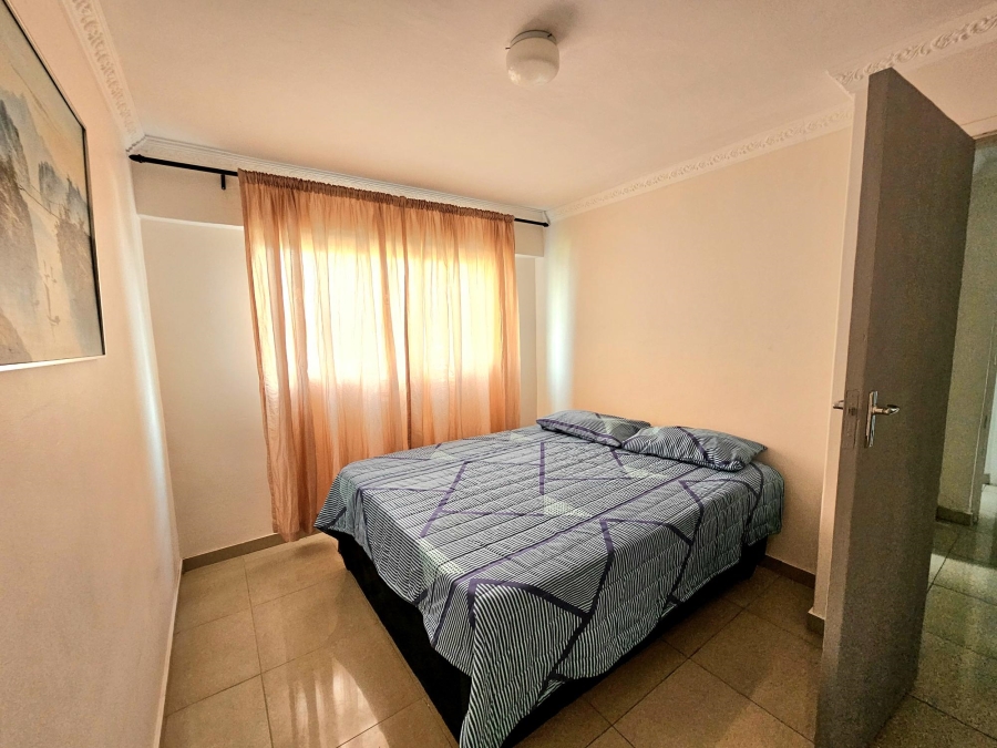 To Let 2 Bedroom Property for Rent in Amanzimtoti KwaZulu-Natal