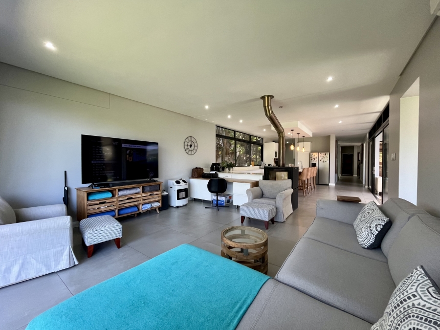 4 Bedroom Property for Sale in Dunkirk Estate KwaZulu-Natal