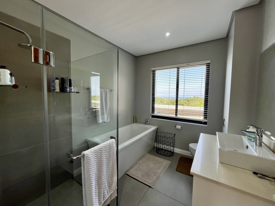 4 Bedroom Property for Sale in Dunkirk Estate KwaZulu-Natal