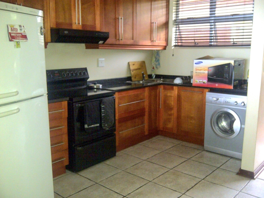 2 Bedroom Property for Sale in Amanzimtoti KwaZulu-Natal