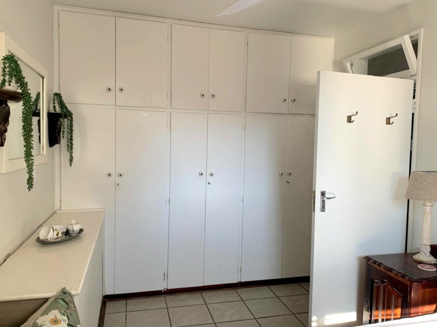 2 Bedroom Property for Sale in Amanzimtoti KwaZulu-Natal