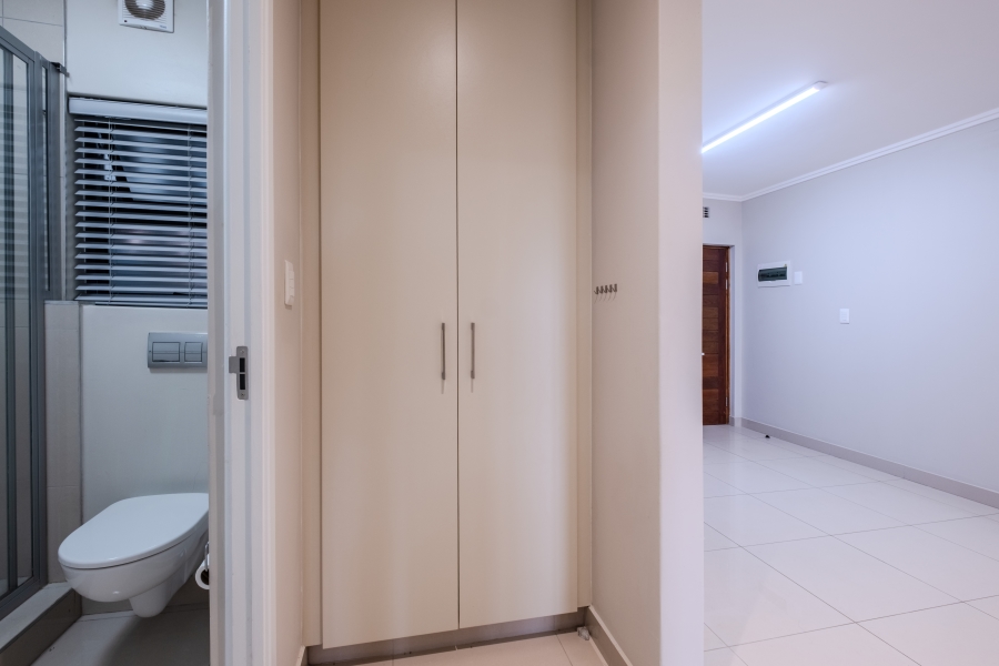1 Bedroom Property for Sale in Umhlanga Ridge KwaZulu-Natal