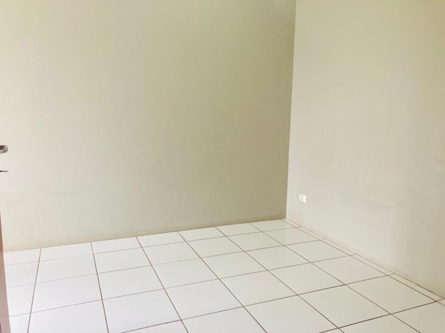 To Let 3 Bedroom Property for Rent in Bluff KwaZulu-Natal