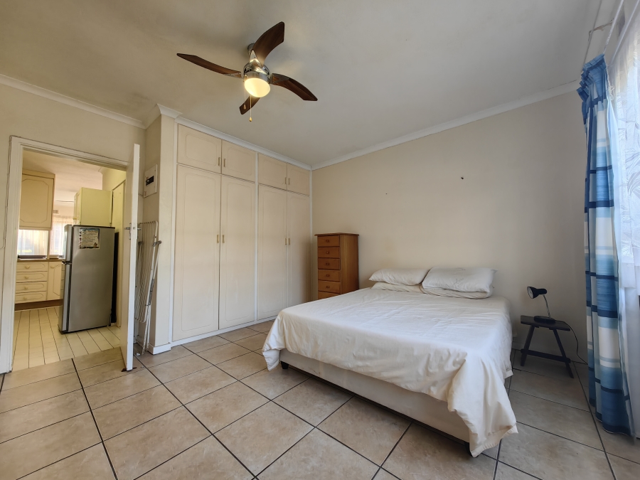 1 Bedroom Property for Sale in Scottburgh Central KwaZulu-Natal