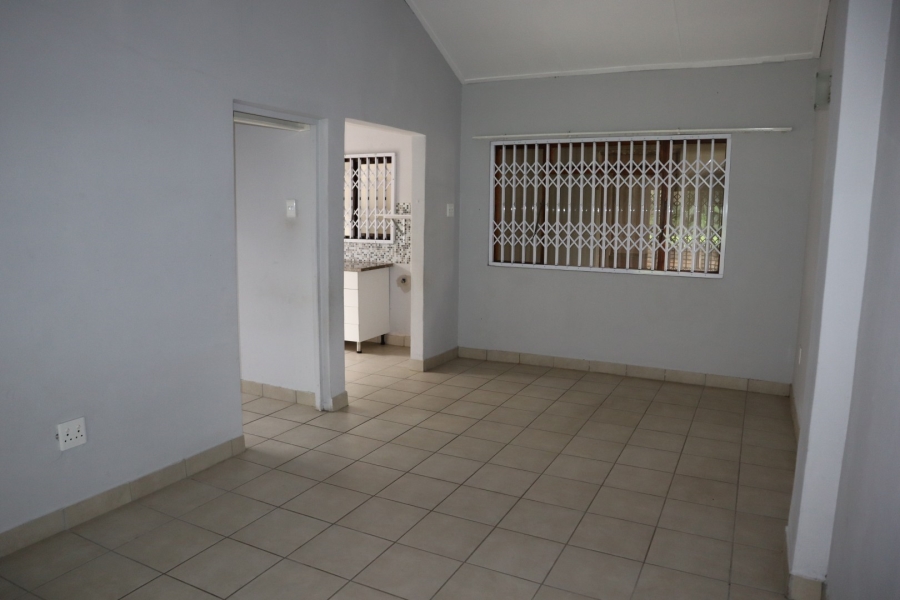 To Let 1 Bedroom Property for Rent in Manors KwaZulu-Natal