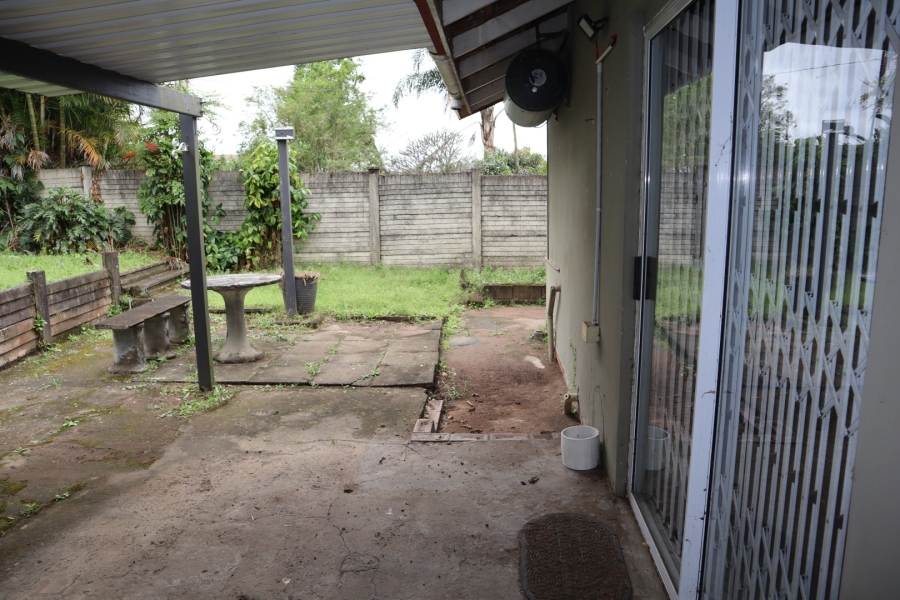 To Let 1 Bedroom Property for Rent in Manors KwaZulu-Natal
