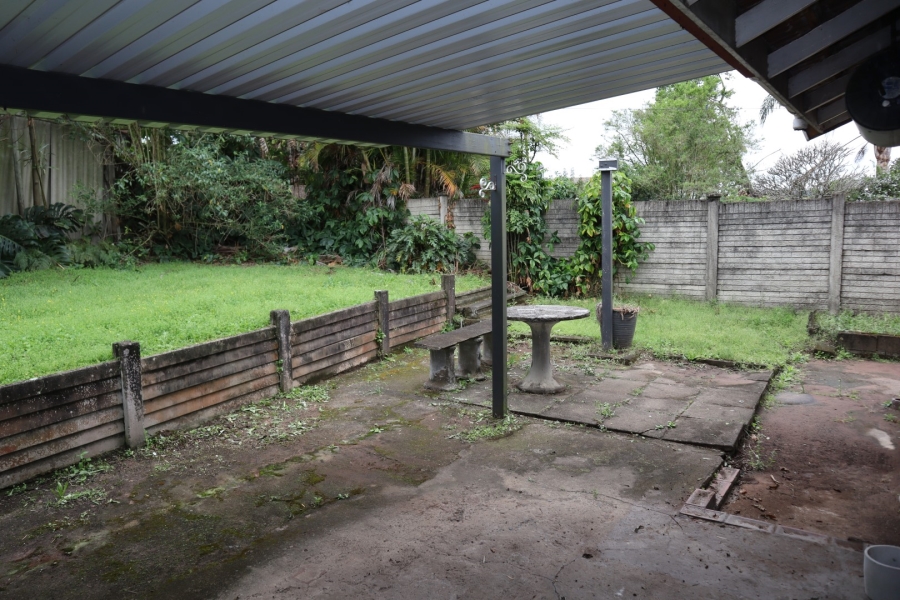 To Let 1 Bedroom Property for Rent in Manors KwaZulu-Natal