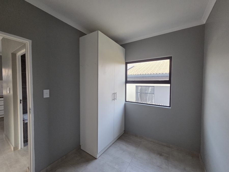 2 Bedroom Property for Sale in Shakaskraal KwaZulu-Natal