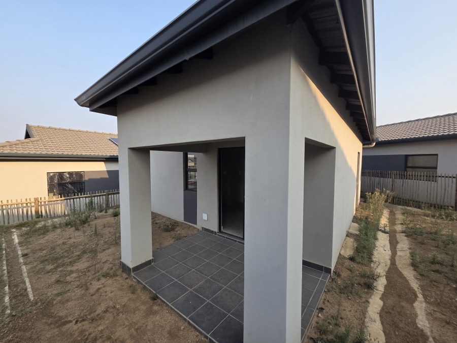 2 Bedroom Property for Sale in Shakaskraal KwaZulu-Natal