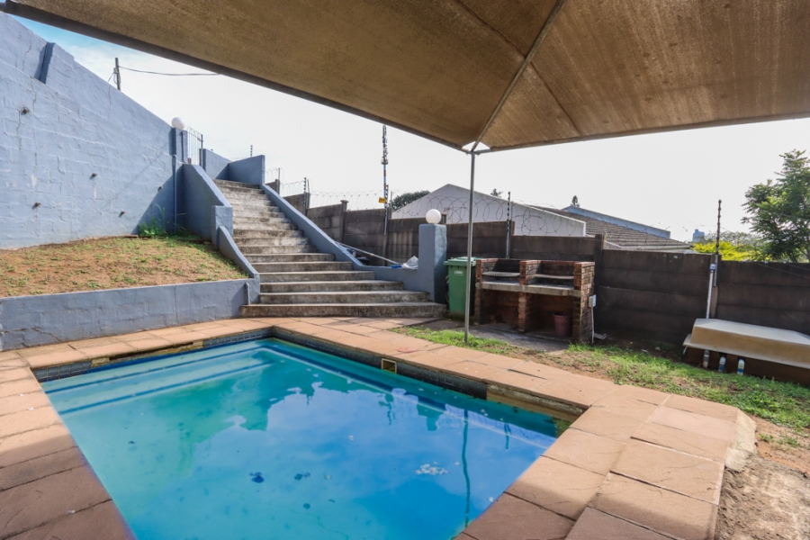 2 Bedroom Property for Sale in Bluff KwaZulu-Natal