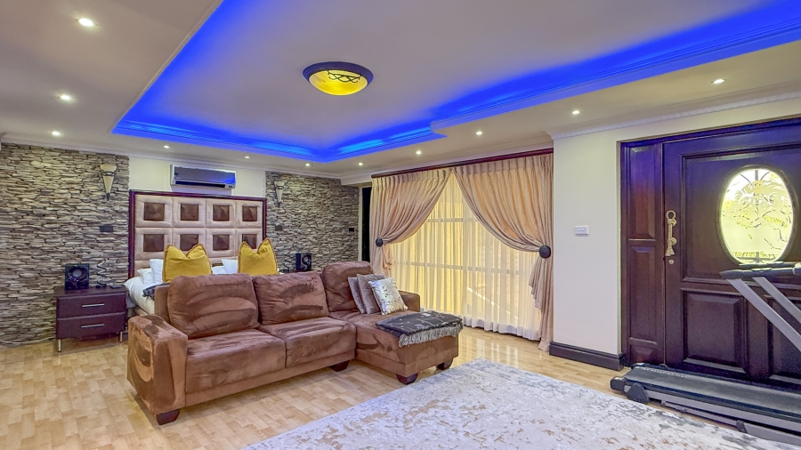 4 Bedroom Property for Sale in Ballito Central KwaZulu-Natal