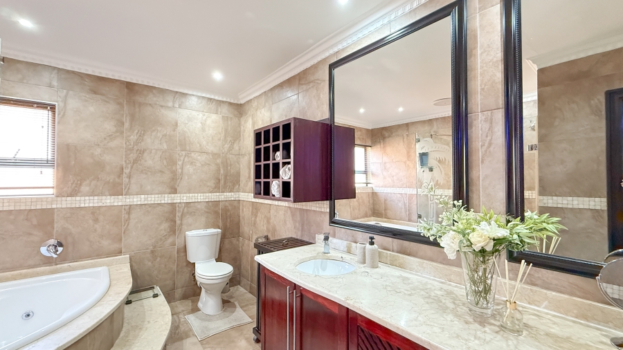 4 Bedroom Property for Sale in Ballito Central KwaZulu-Natal