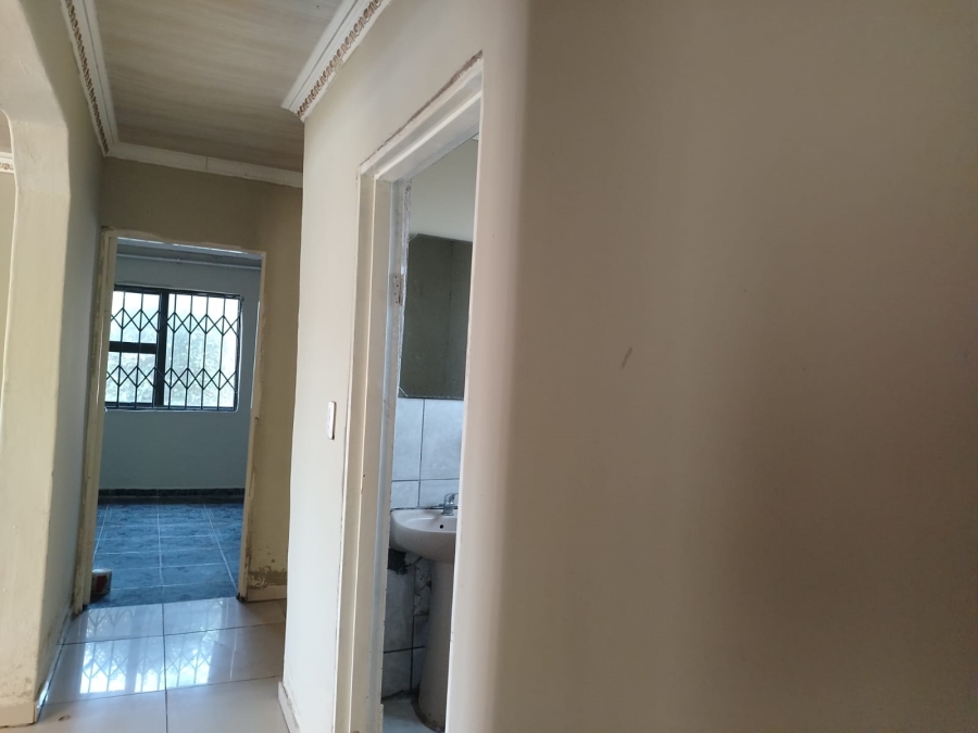 2 Bedroom Property for Sale in Ngwelezana KwaZulu-Natal