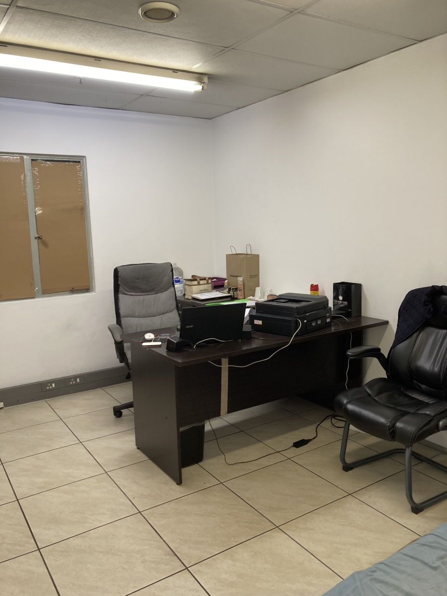 To Let commercial Property for Rent in New Germany KwaZulu-Natal