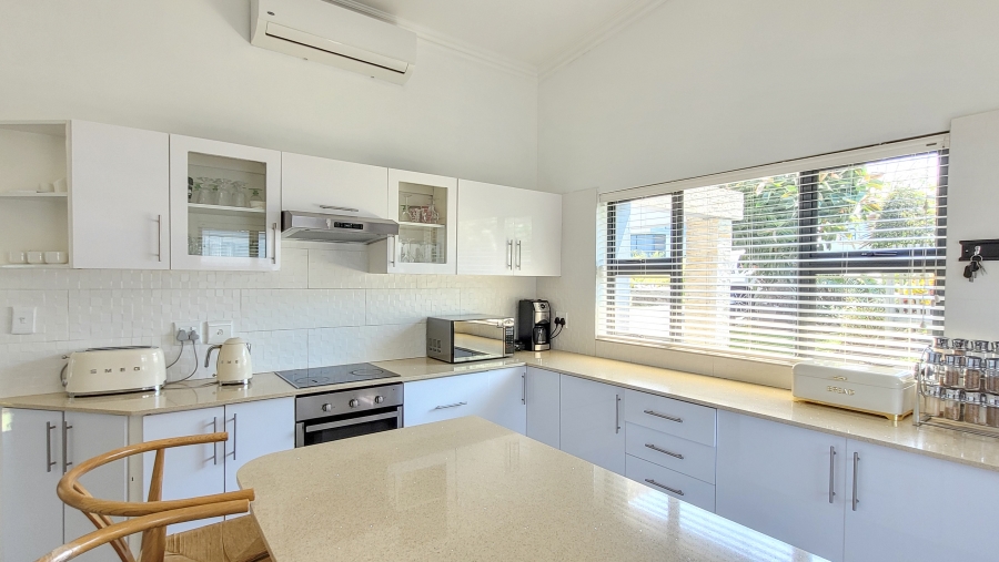 4 Bedroom Property for Sale in Palm Lakes Estate KwaZulu-Natal