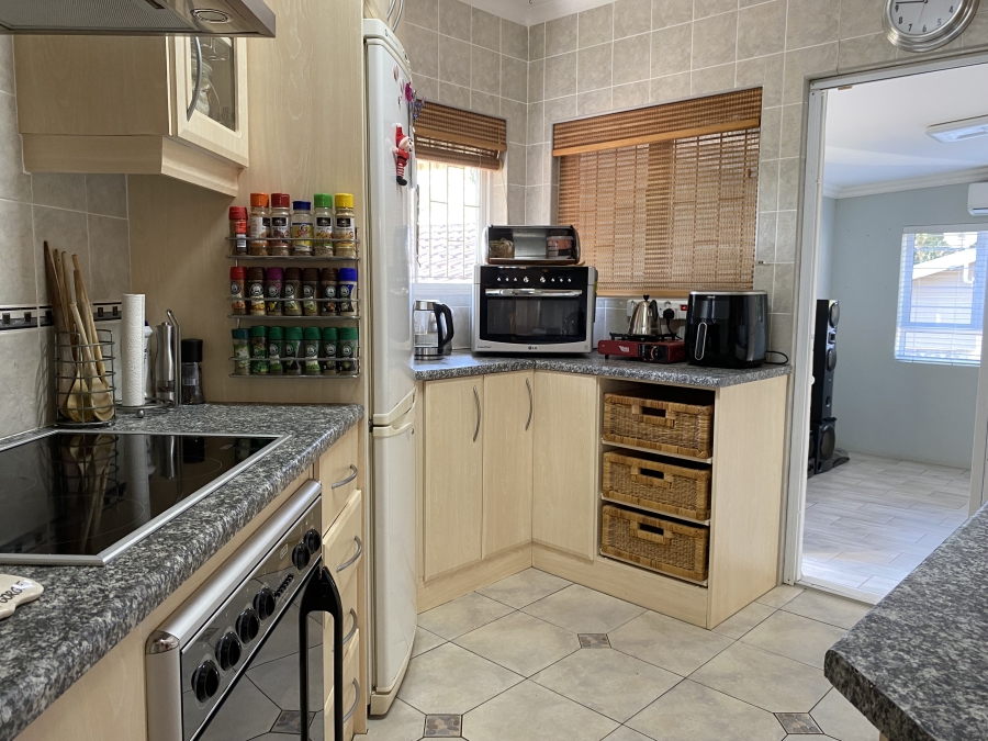 4 Bedroom Property for Sale in Ballito Central KwaZulu-Natal