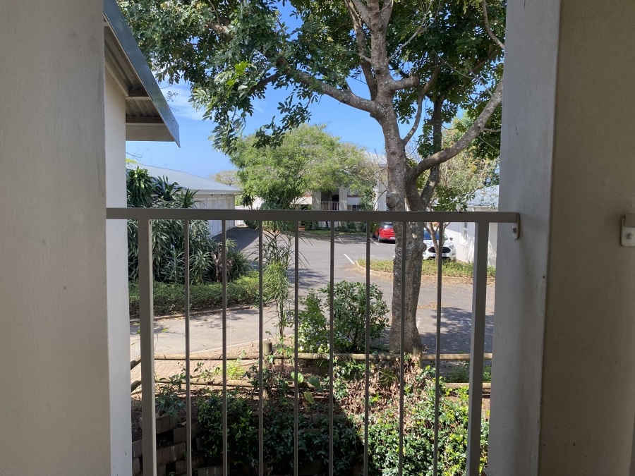2 Bedroom Property for Sale in Ballitoville KwaZulu-Natal