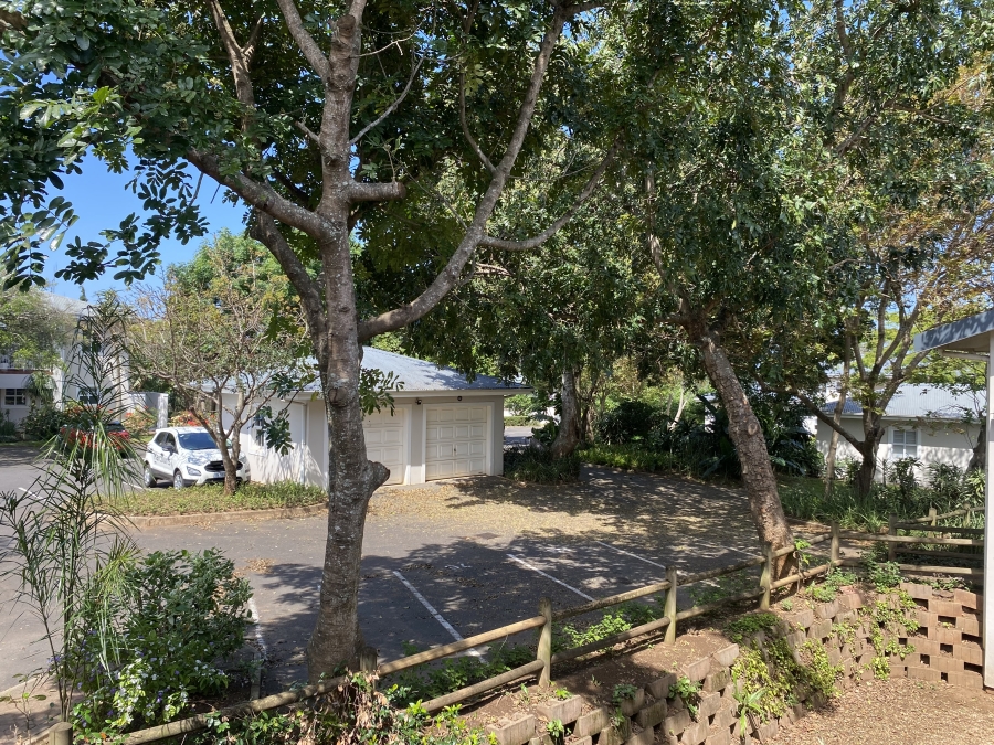 2 Bedroom Property for Sale in Ballitoville KwaZulu-Natal