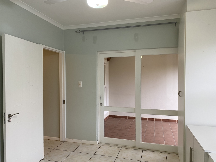 2 Bedroom Property for Sale in Ballitoville KwaZulu-Natal