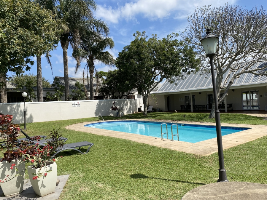 2 Bedroom Property for Sale in Ballitoville KwaZulu-Natal