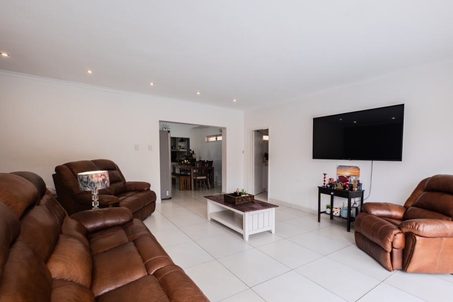 4 Bedroom Property for Sale in La Lucia KwaZulu-Natal