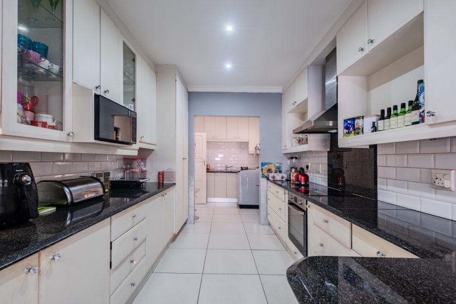 4 Bedroom Property for Sale in La Lucia KwaZulu-Natal