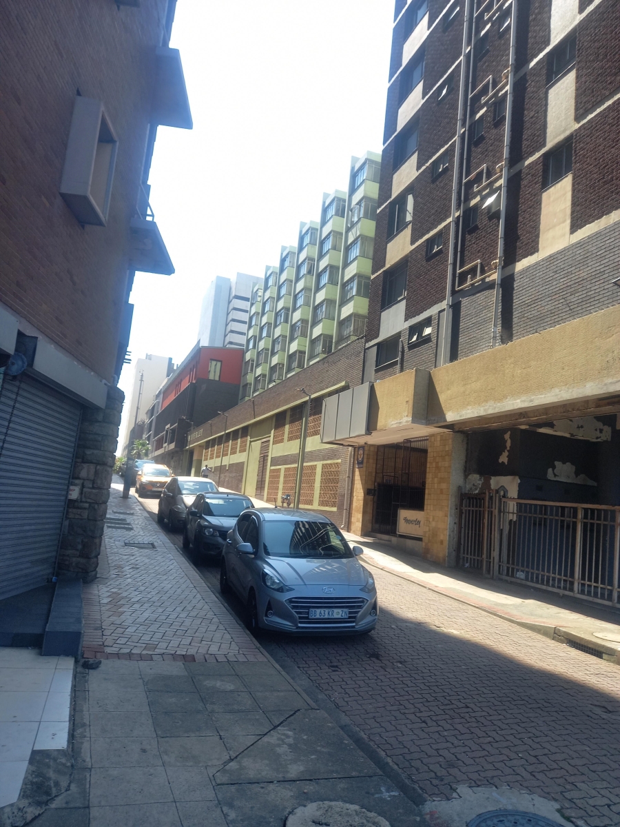 1 Bedroom Property for Sale in Esplanade KwaZulu-Natal