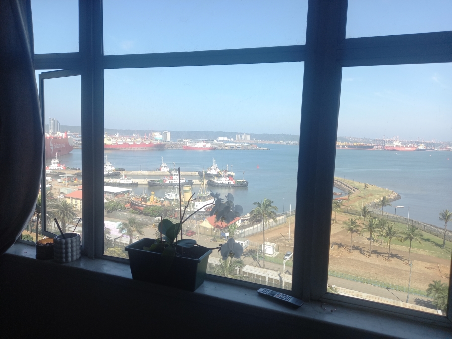 1 Bedroom Property for Sale in Esplanade KwaZulu-Natal