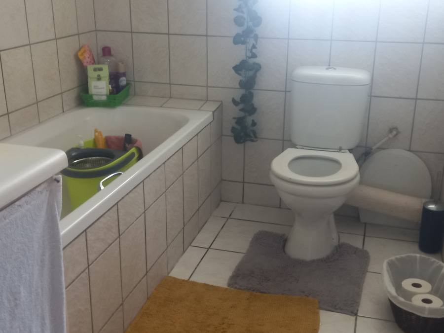 1 Bedroom Property for Sale in Esplanade KwaZulu-Natal