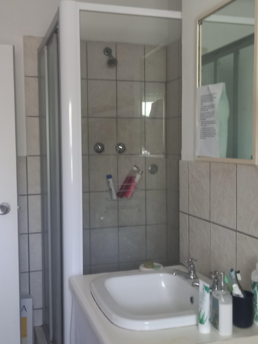 1 Bedroom Property for Sale in Esplanade KwaZulu-Natal