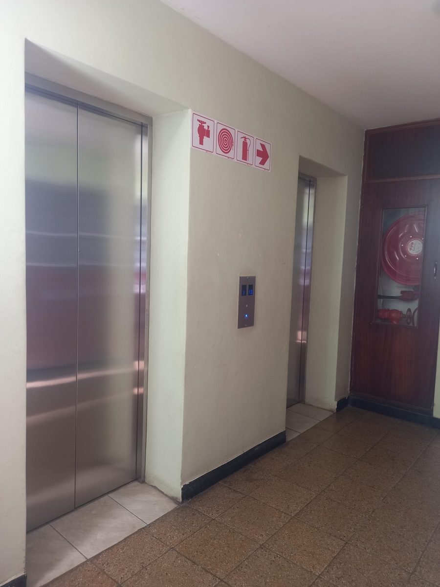 1 Bedroom Property for Sale in Esplanade KwaZulu-Natal
