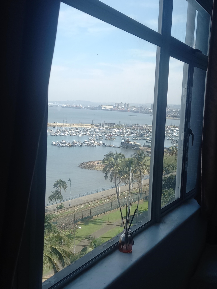 1 Bedroom Property for Sale in Esplanade KwaZulu-Natal