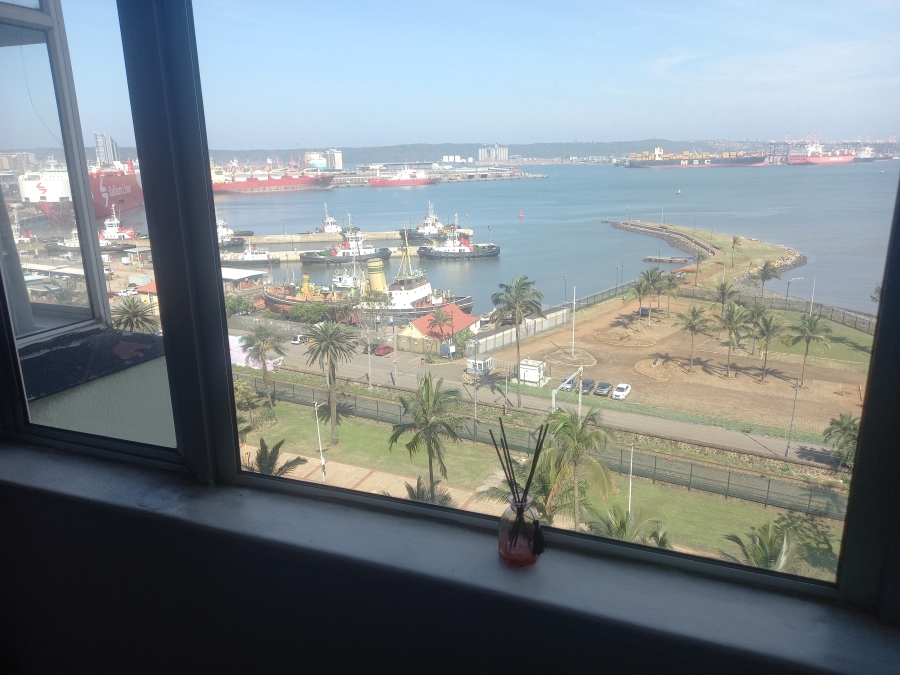 1 Bedroom Property for Sale in Esplanade KwaZulu-Natal