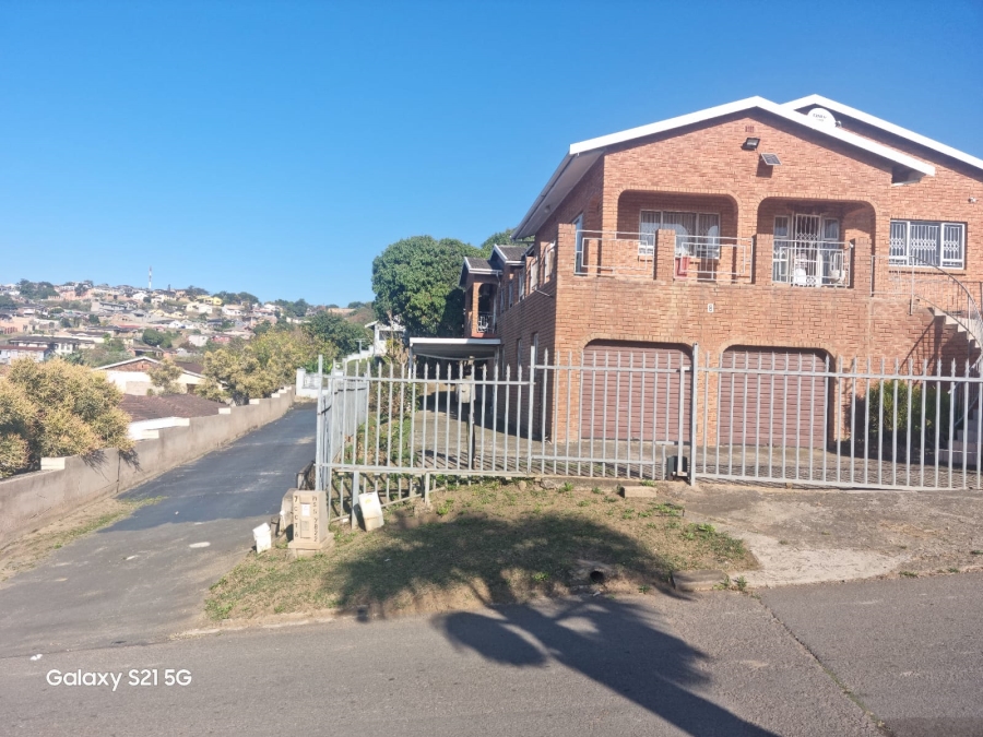 4 Bedroom Property for Sale in Avoca Hills KwaZulu-Natal